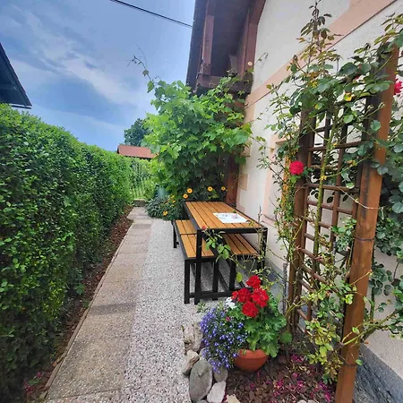 House 29 * بيغونيي نا غورينيسكِ