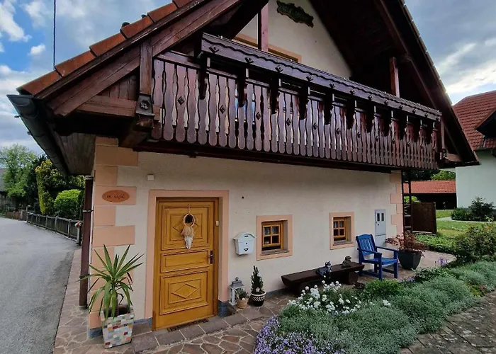 Hiša za goste House 29 *