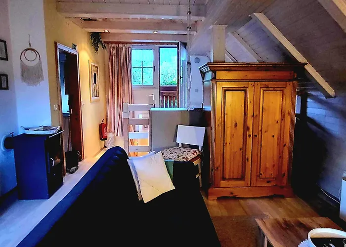 Hiša za goste House 29 *